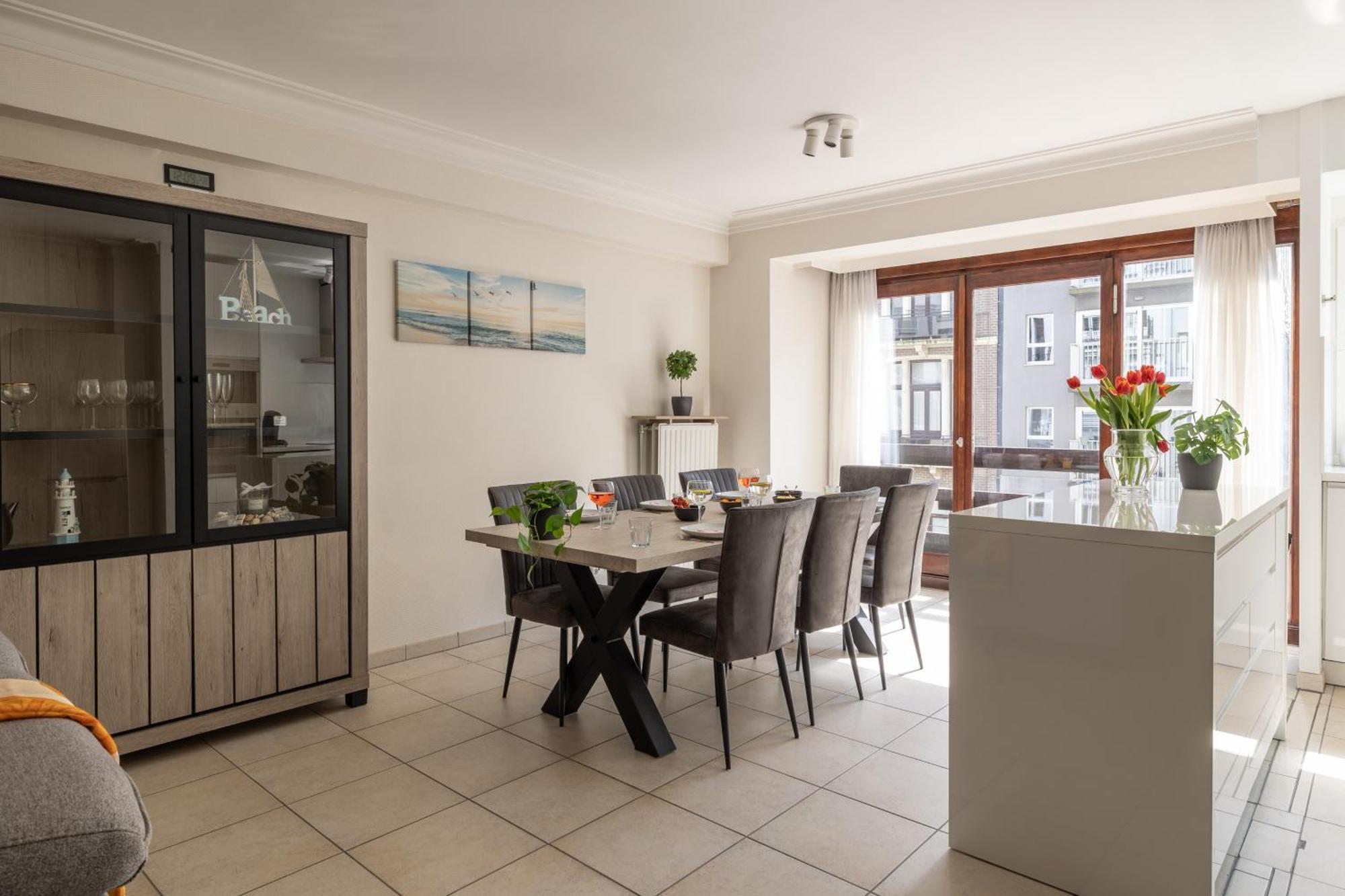 Weloveoostende - Newly Renovated Large Apartment 150M From The Beach - Including Bed Sheets And Final Clea-Ning Luaran gambar